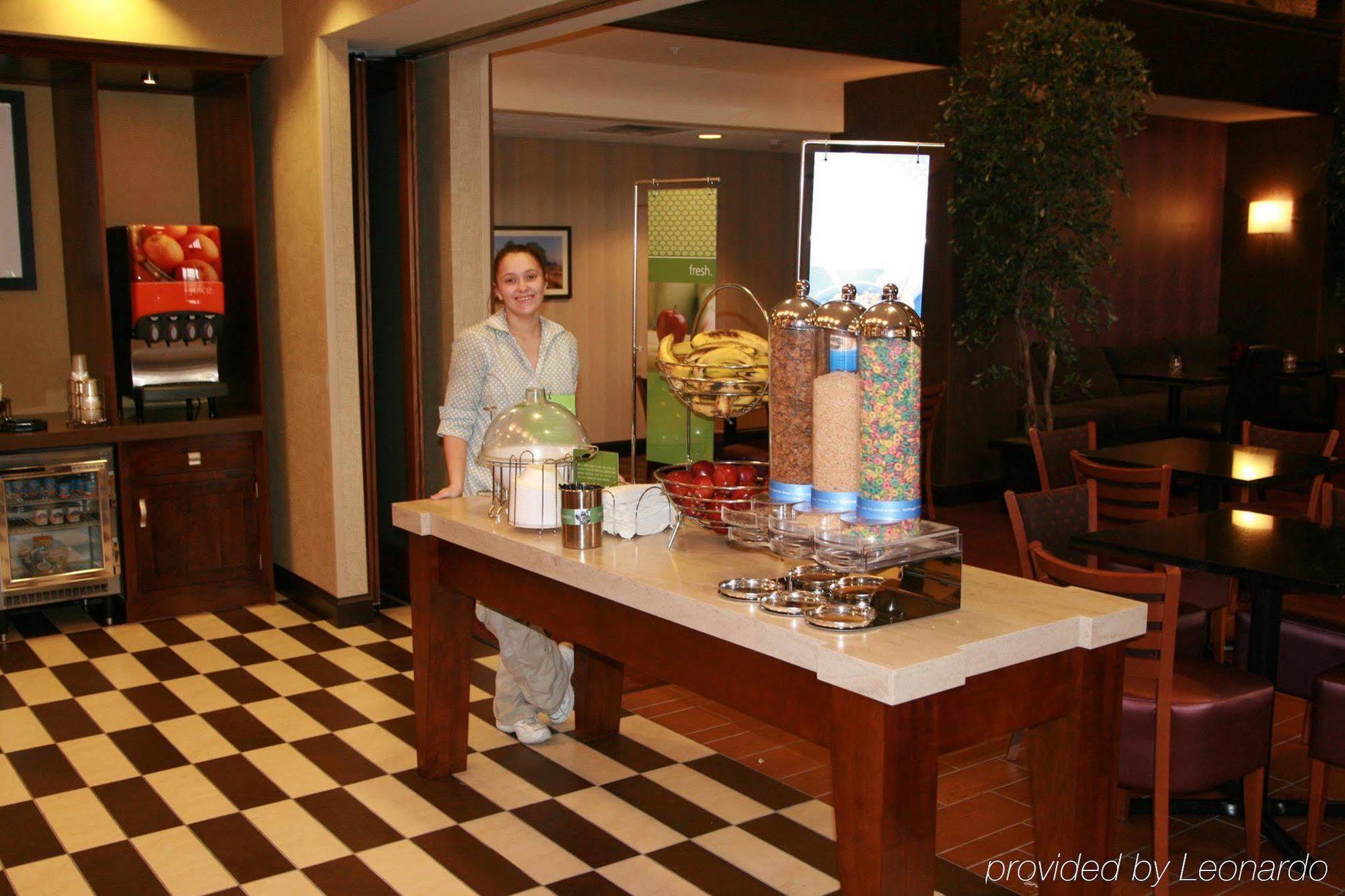 Hampton Inn & Suites Marshalltown Restaurante foto